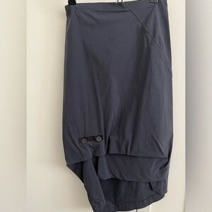 Porto San Francisco Blue skirt, stretch and lightweight material